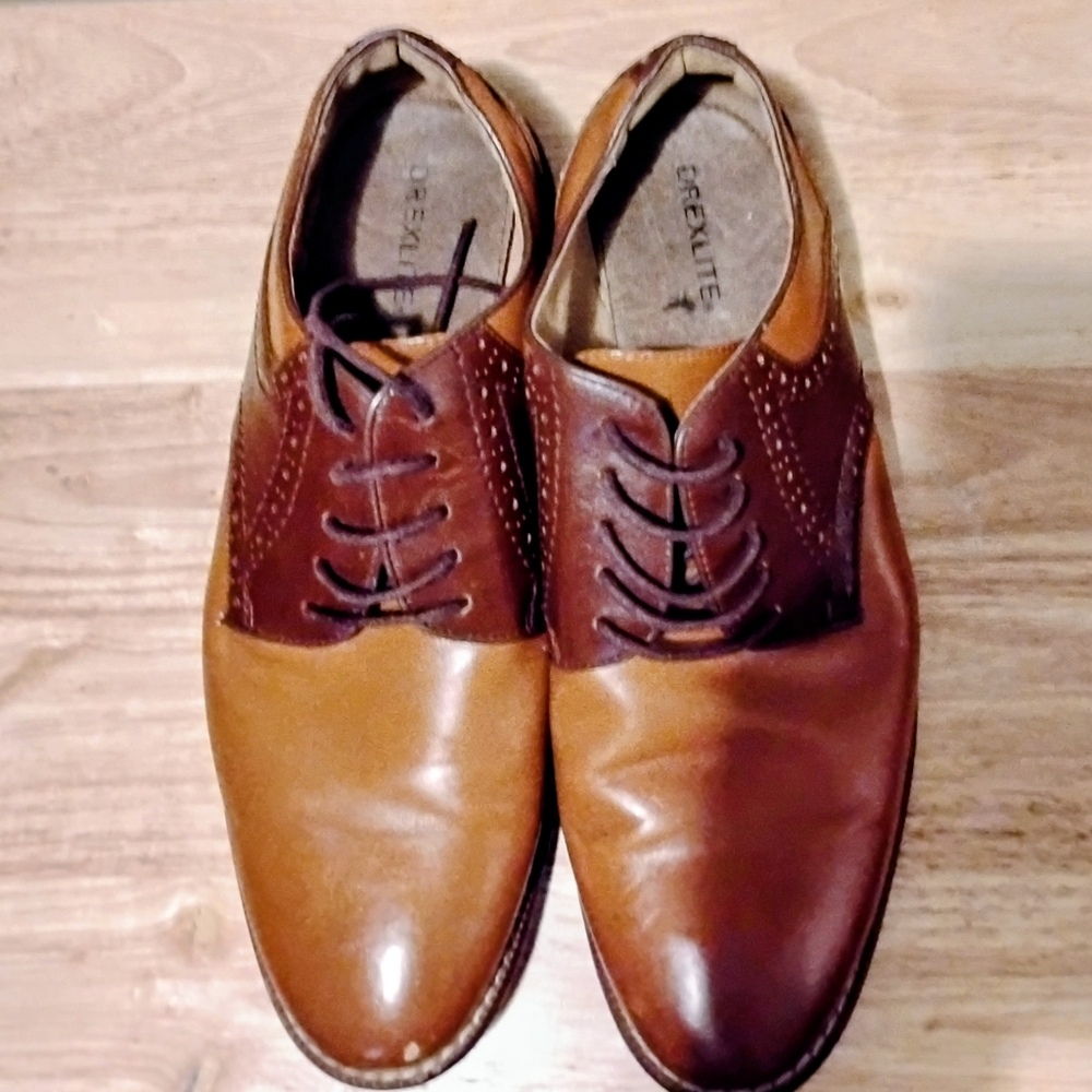 Two-Tone Brown Leather Oxfords